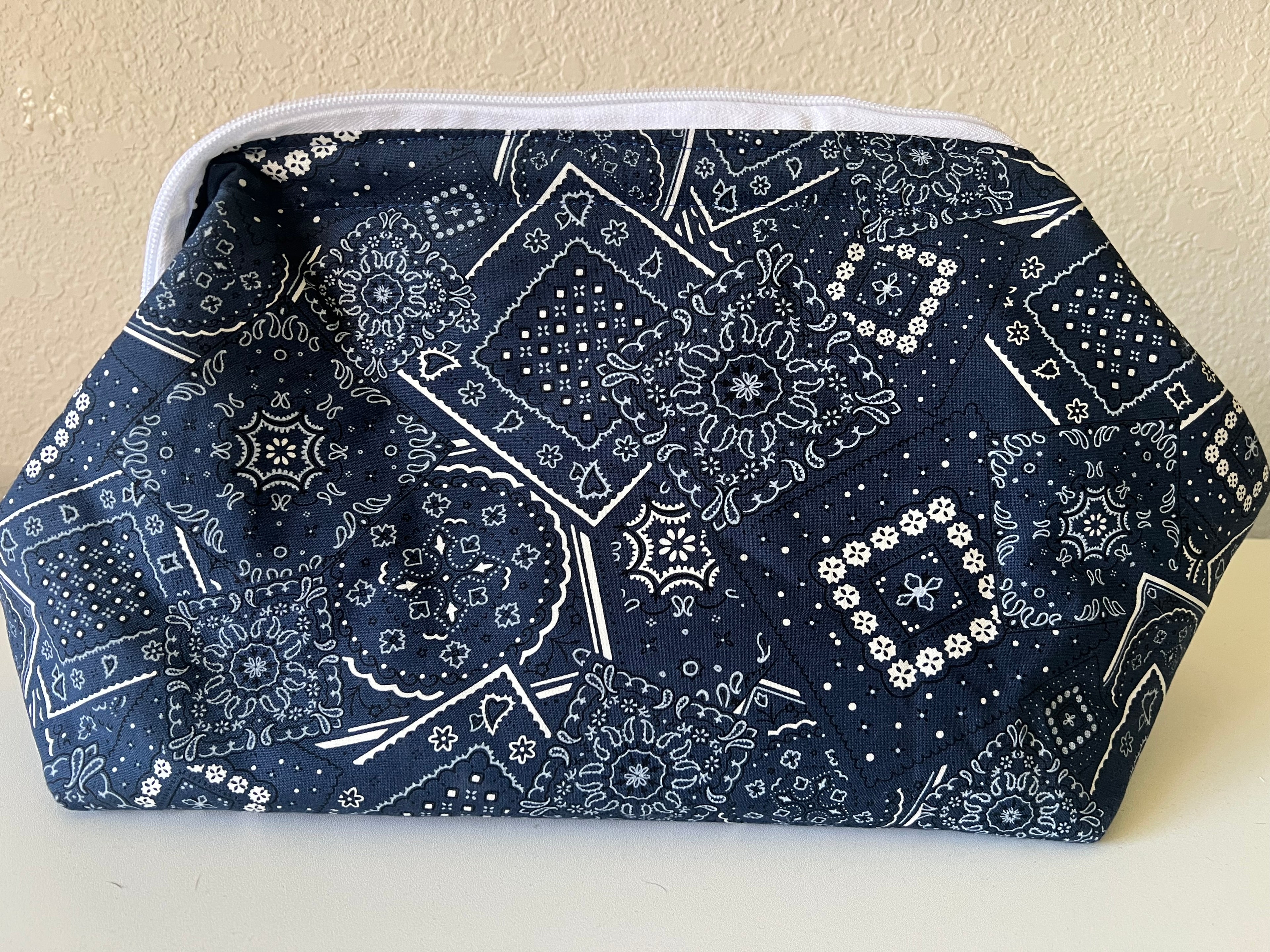 Large Retreat Bag